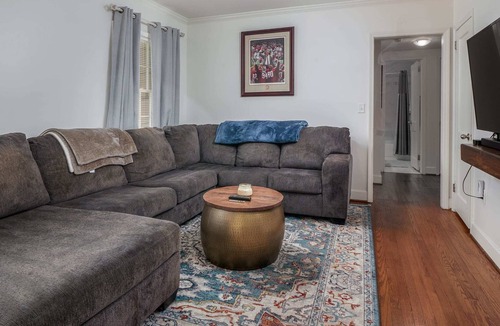 Tuscaloosa House | Gracie's Haven - 3BR - 5 mins to UA