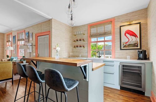 Cannonborough Elliotborough House | Grand 10 BR Charleston Home with Speakeasy Bar