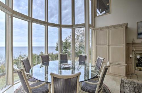 Egg Harbor House | Grand Egg Harbor Home w/Stunning Lake Views!