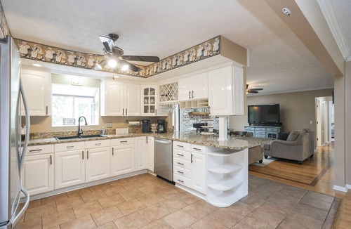 Mount Juliet House | Grand Lake Estate Luxury Waterfront Retreat