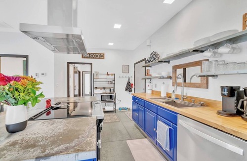 Keystone House | Granite Point