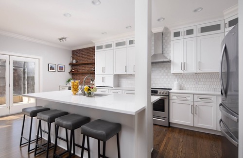 West Suburb House | Gratz Park Place-Historic District- Walk Downtown