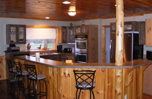 Sevierville Cabin | Great BIG CABIN! PRICE CUT & READY TO GO. CLOSE TO DOLLYWOOD & THE ISLAND.