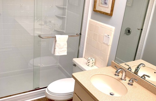 Sea Pines House | Great Sea Pines South Beach home Short 300 Yard walk to beach large private pool