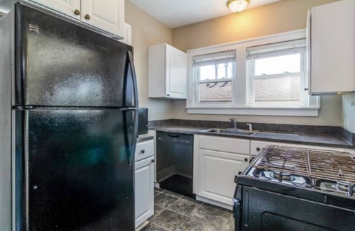 Grosse Pointe House | ★Grosse Pointe Retreat★ ★Downtown Detroit Close★