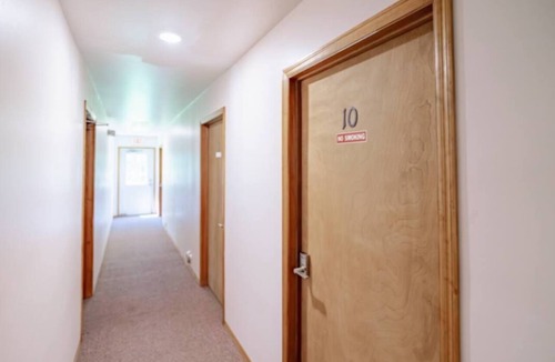 Oscoda Apartment | Guest Room #10 Horizon's Edge