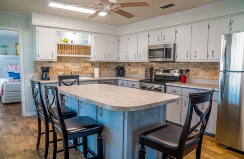Dauphin Island House | Gulf Front! 2 Master Suites- Steps Away from the Beach!