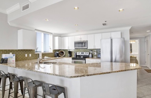 Fort Morgan Condo | Gulf Front Beach Club - Renovated Corner Condo, Direct Gulf Views! Pool, WIFI