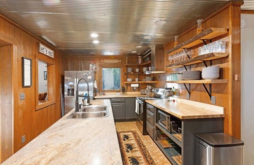 Interlochen Cabin | Hall Creek Lodge | Large Family & Friends Spa Retreat Near Traverse City