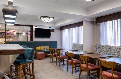Peachtree Corners Hotel | Hampton Inn Atlanta-Peachtree Corners/Norcross