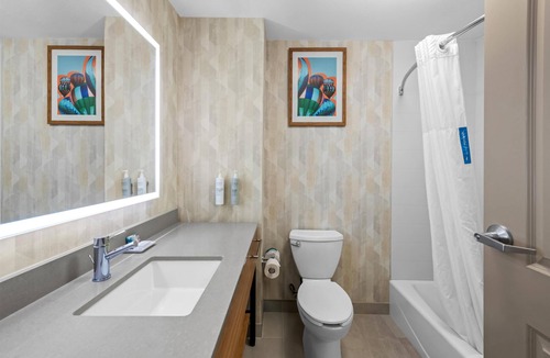 Harrison Hotel | Hampton Inn Harrison