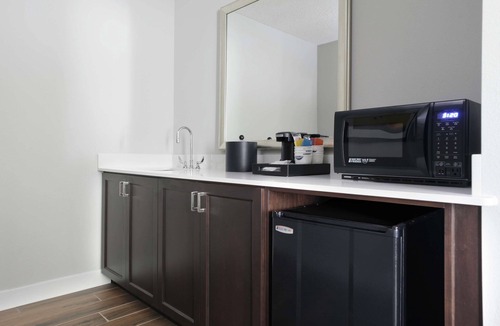 Jasper Hotel | Hampton Inn Jasper