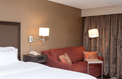 Seymour Hotel | Hampton Inn Seymour