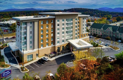 Asheville Hotel | Hampton Inn & Suites Asheville Biltmore Area