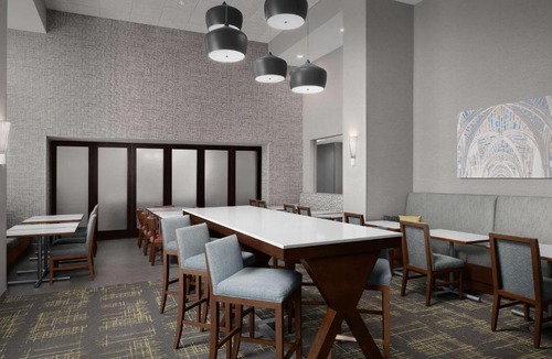 Durham Hotel | Hampton Inn & Suites Durham North I-85