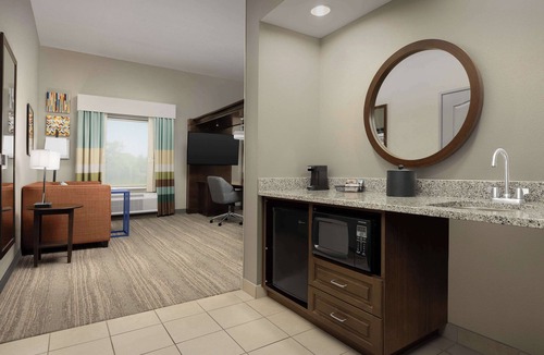 Huntsville Hotel | Hampton Inn & Suites Huntsville/Research Park Area