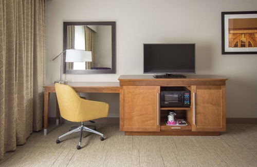 Knoxville Hotel | Hampton Inn & Suites Knoxville Papermill Drive