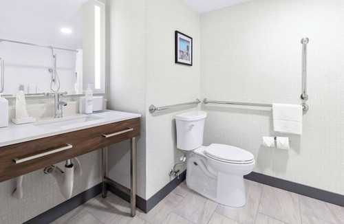 Washington Hotel | Hampton Inn Washington
