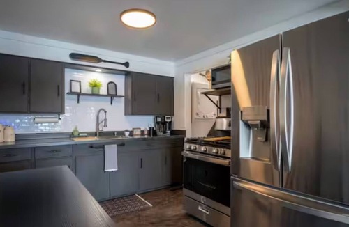 Newaygo Apartment | Happy Place on Pickerel Lake