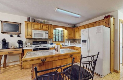 Blairsville House | Happy Trails Retreat