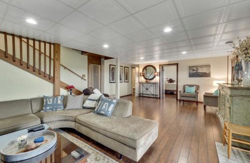 Petoskey House | Harbor View Getaway
