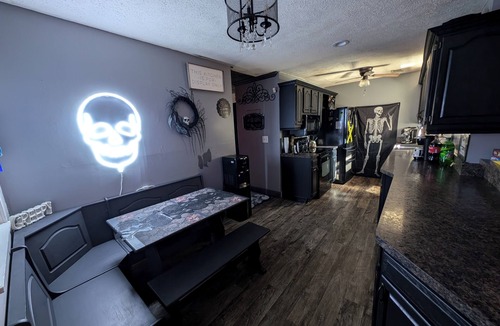 Bridgeport House | Haunted Hideaway near Waverly Hills, Churchill Downs, Down Town, Pet friendly