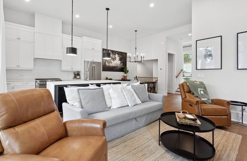Chattahoochee Hills House | Heavens Dew - Beautiful 3-bedroom townhome w/gameroom in the Serenbe Community