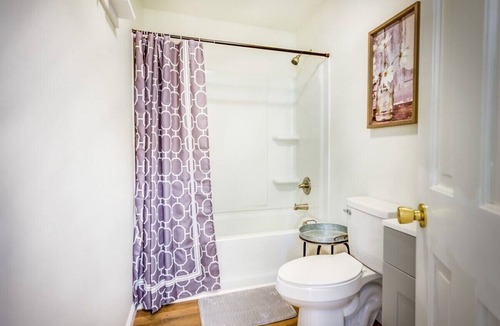 Greenup Cabin | Hickory House - 3 bedroom, open and spacious