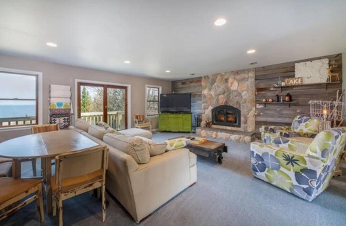 Newberry House | Hidden Haven: Seclusion on the Superior Shoreline