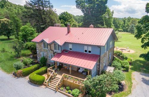 Bluemont Villa | High Meadows Estate