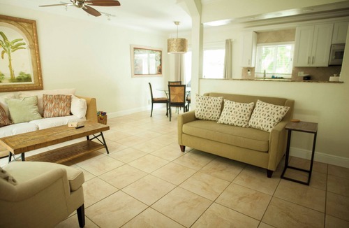 East Fort Lauderdale House | Highland Palms Oasis Home, your own private house, a block from the beach