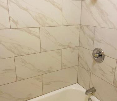 Athens Hotel | Highlander Motel