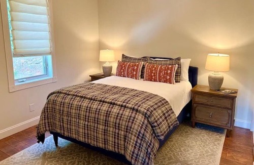 Highlands Cabin | Highlands, North Carolina Private Mountain Hideaway with 5 Fireplaces!