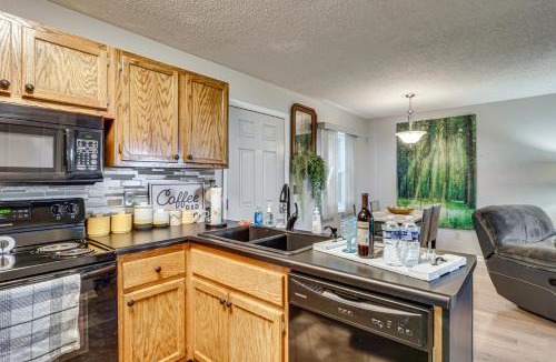 Ozone House | Hike, Fish & Golf: Condo 5 Mi to Ozone Falls!
