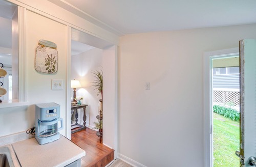 Waterford Cottage | Hike, Sip & Explore: Charming Waterford Cottage!