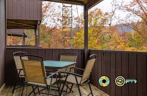 Basye Condo | Hilltop Haven - classy comfy mountain condo!