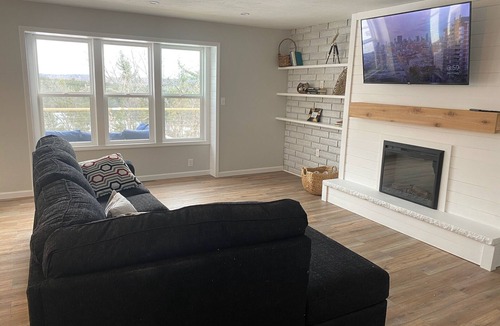Amherst House | Hilltop Views & water access-20 acres!