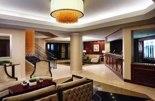 Ballston Hotel | Hilton Arlington
