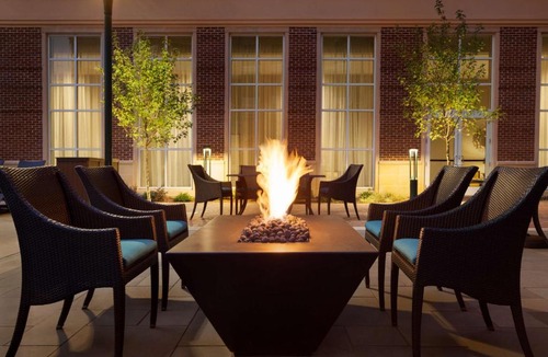 SouthPark Hotel | Hilton Garden Inn Charlotte Southpark