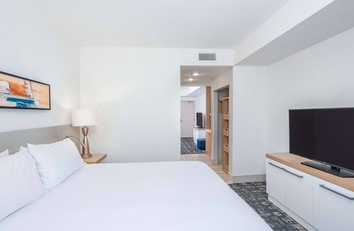 Sharonville Hotel | Hilton Garden Inn Cincinnati/Sharonville
