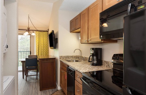 Gatlinburg Hotel | Hilton Vacation Club MountainLoft Gatlinburg