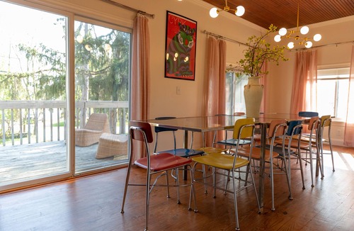 Clarkston Cottage | Historic 4-bedroom cottage with modern updates.