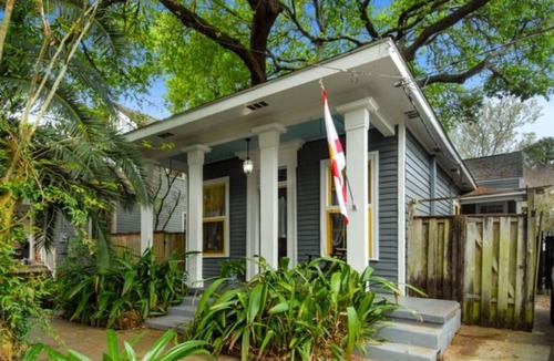Algiers Point House | Historic Algiers Point Treehouse