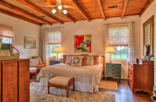 South Baton Rouge Apartment | Historic Baton Rouge Vacation Rental: 6 Mi to LSU!