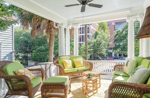 Downtown Charleston House | Historic Charm | The Bee & Blossom