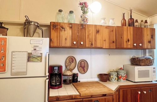Glen Arbor Cottage | Historic Glen Lake Cottage with Private Waterfront Access