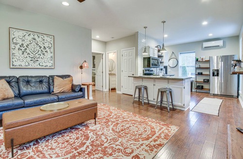Loveland Apartment | Historic Loveland Apt: Walk to Little Miami River!
