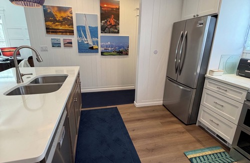 Harbor Springs House | Historic & renovated home in central Harbor Springs, 1 block to water and shops.