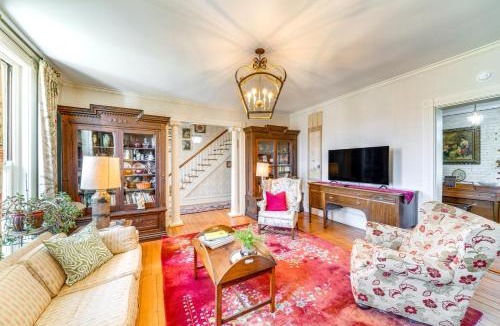 Nicholasville House | Historic & Spacious Family Home in Nicholasville!