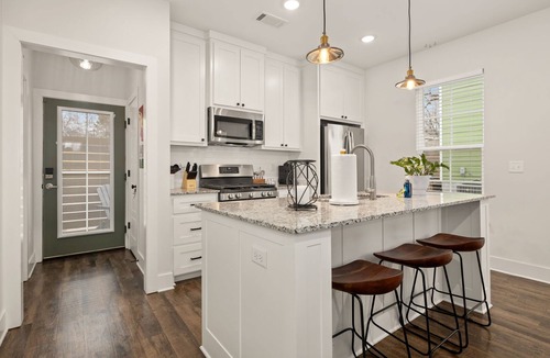 Fayetteville House | Hog Haven - 2 mi to UofA 1 mile to Downtown